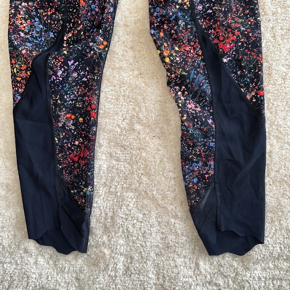 Lululemon Floral Wunder Under Crop II Special Edition Scallop Leggings Size 8 - Picture 16 of 16